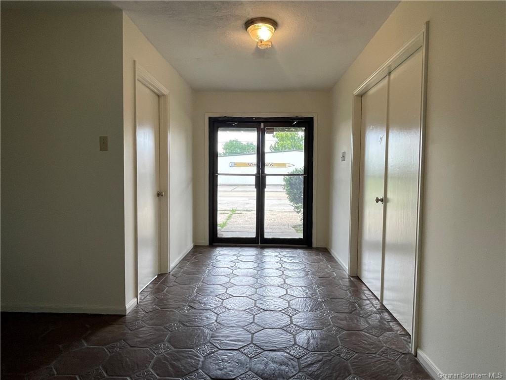 3740 Kirkman Street Lake Charles, LA 70607 - Photo 3 of 19