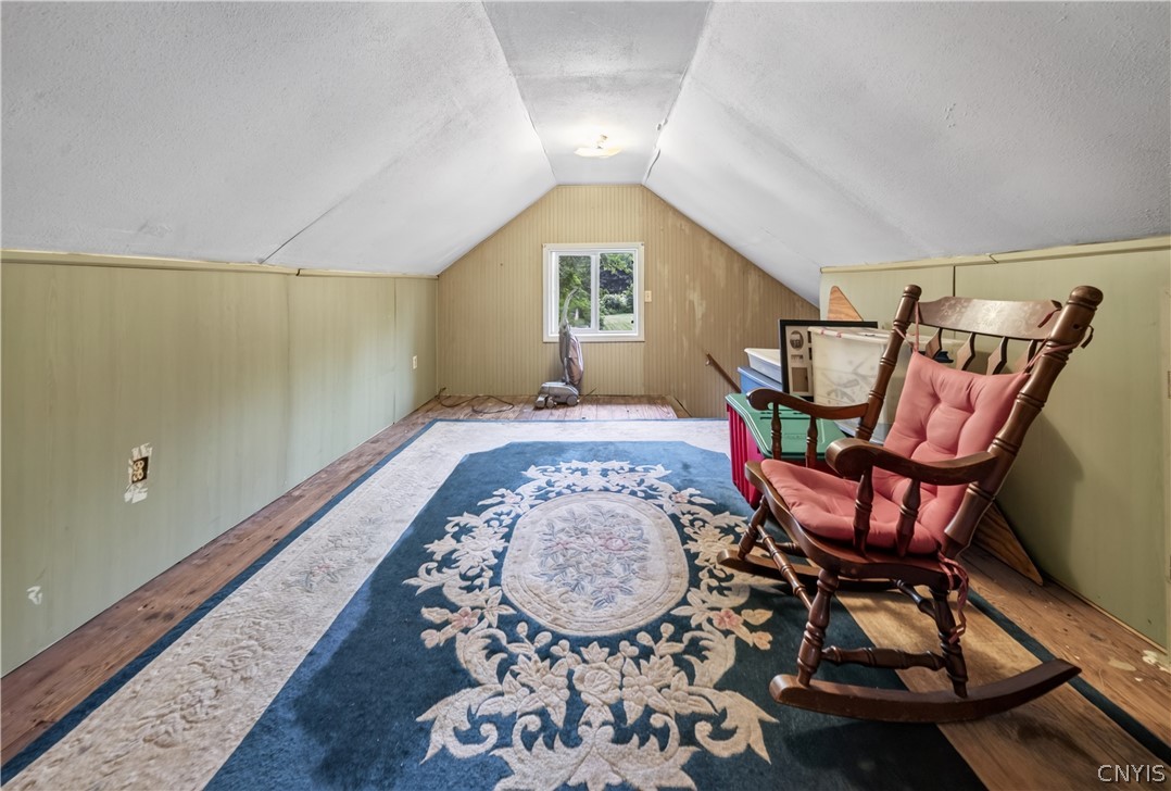 5506 Bear Road Clay, NY 13212 - Photo 22 of 36 Upstairs is a loft area. Use as a home office, or