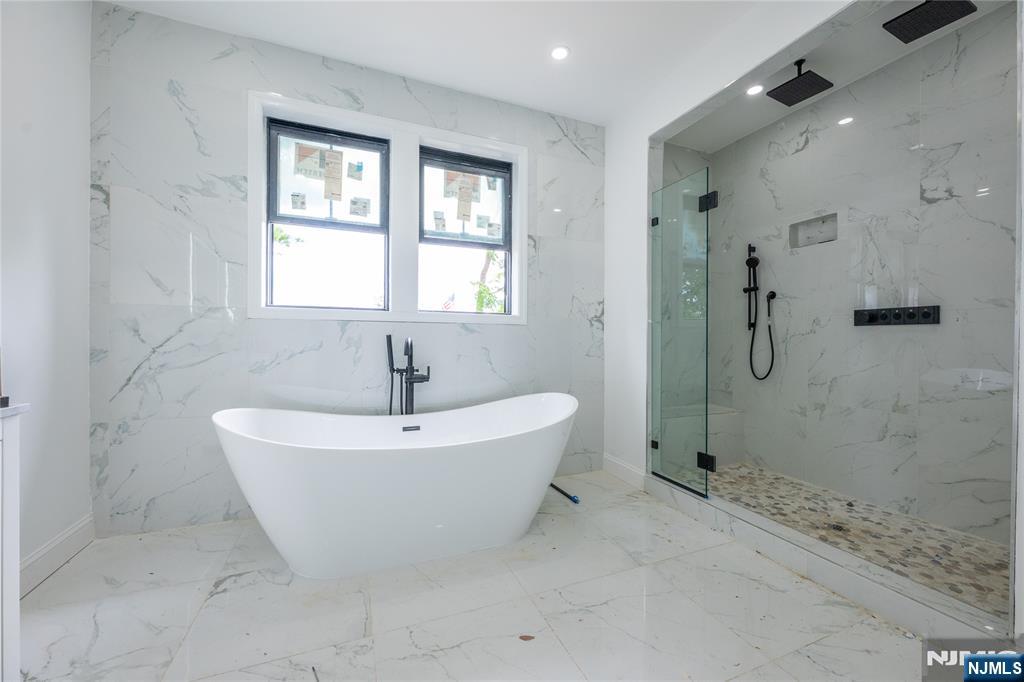 412 Gregory Road Paramus, NJ 07652 - Photo 30 of 45 Gallery Image 30