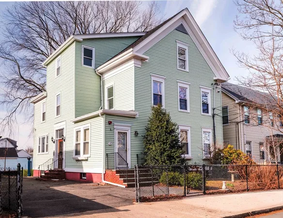 $548,000 | 4 Webster Street, Unit 3, Somerville, MA 02145