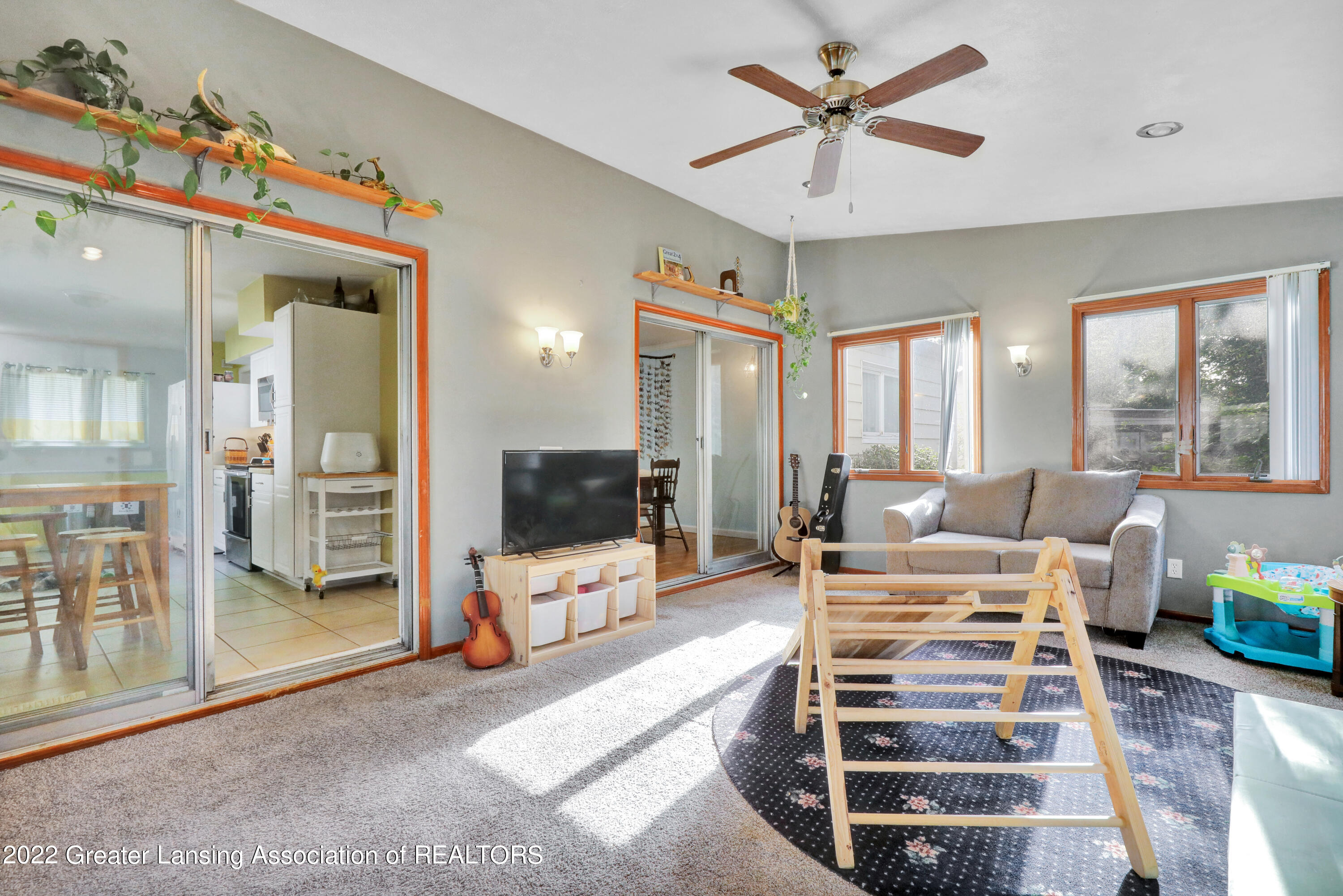 3201 Reo Road Lansing, MI 48911 - Photo 12 of 35 9I3A5185