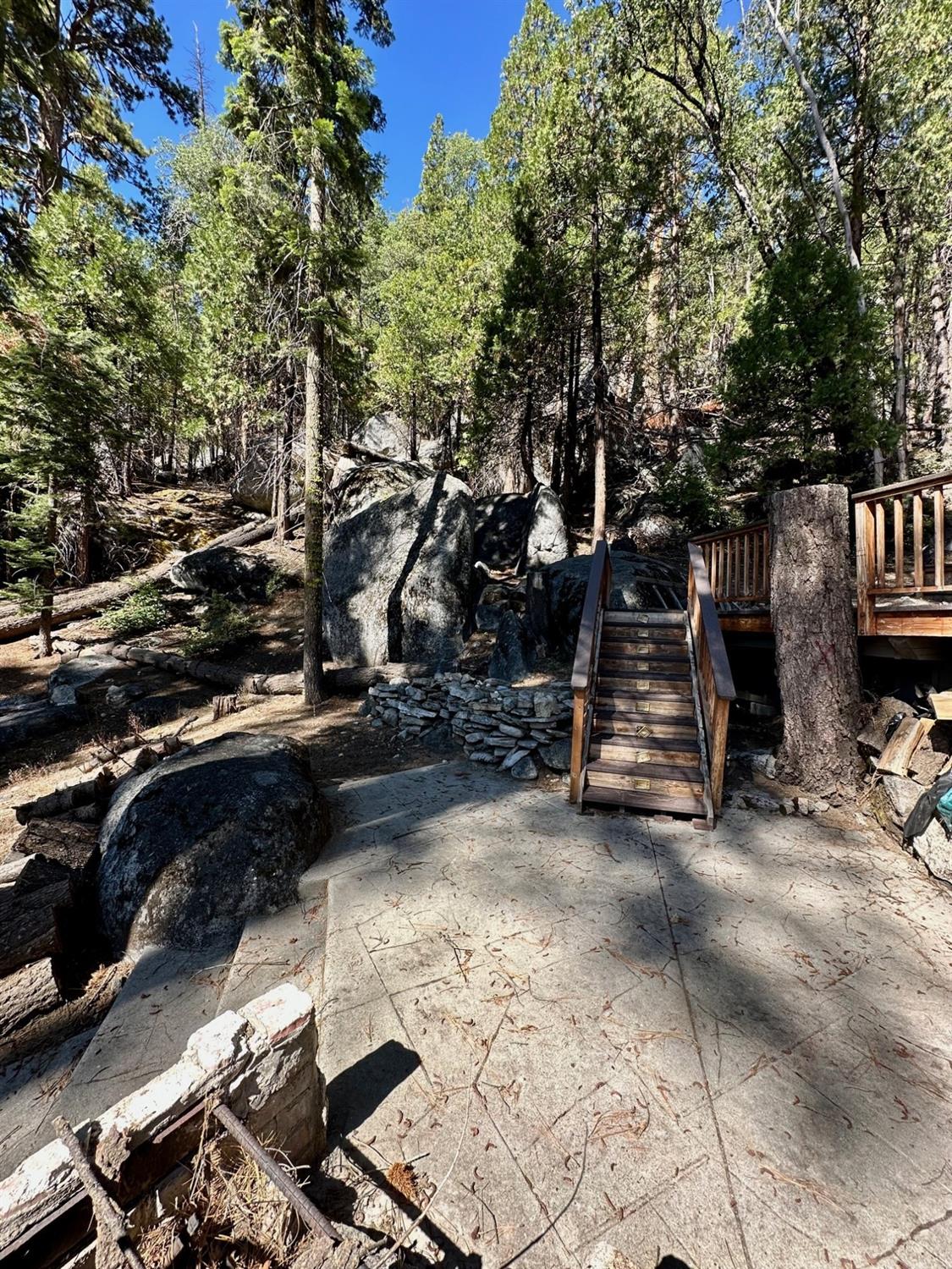 54758 Dinkey Creek Road Shaver Lake, CA 93664 - Photo 11 of 39