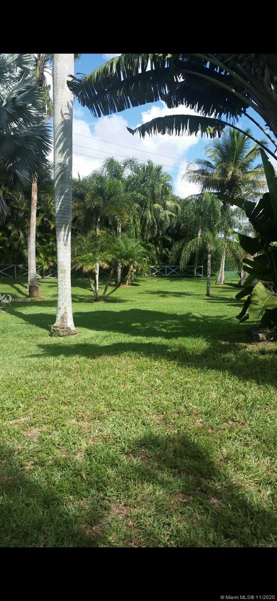 20221 Southwest 48th Street Southwest Ranches, FL 33332 - Photo 8 of 10