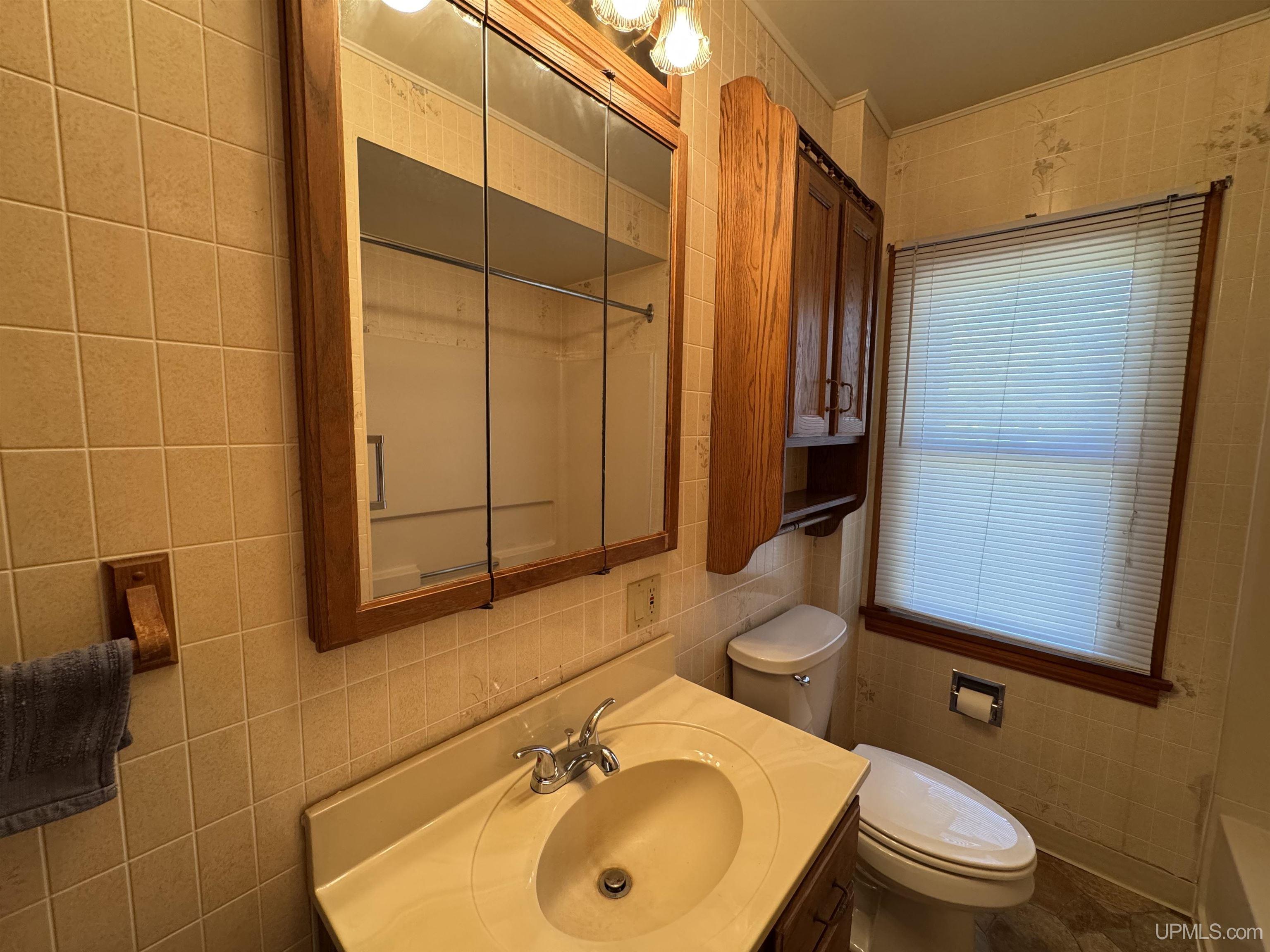 125 Daisy Street Ishpeming, MI 49849 - Photo 15 of 44