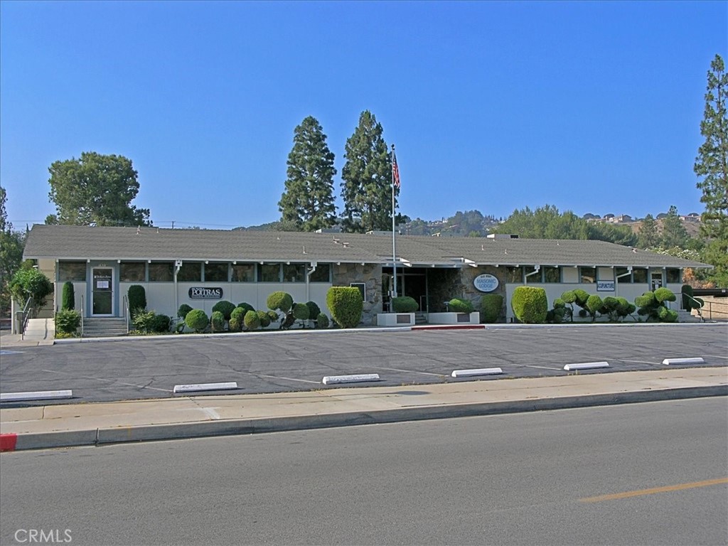 19427 Oak Crossing Road Newhall, CA 91321 - Photo 45 of 45 front view of house with a yard