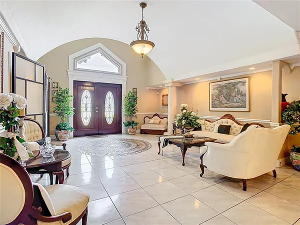 $2,000,000 | 5852 Medinah Way, Orlando, FL 32819