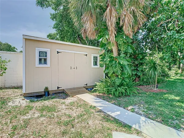 $2,000,000 | 5852 Medinah Way, Orlando, FL 32819
