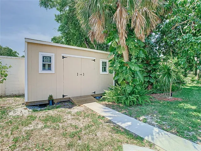 $2,000,000 | 5852 Medinah Way, Orlando, FL 32819