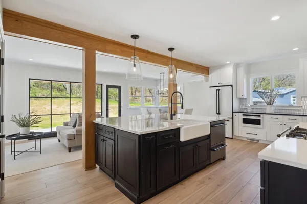 $874,900 | 101 Carl Drive Northeast, Ada, MI 49301