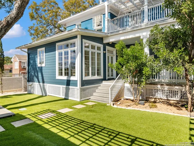 $4,600 | 702 West French Place, San Antonio, TX 78212