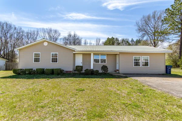 $242,000 | 134 Vine Street, Savannah, TN 38372