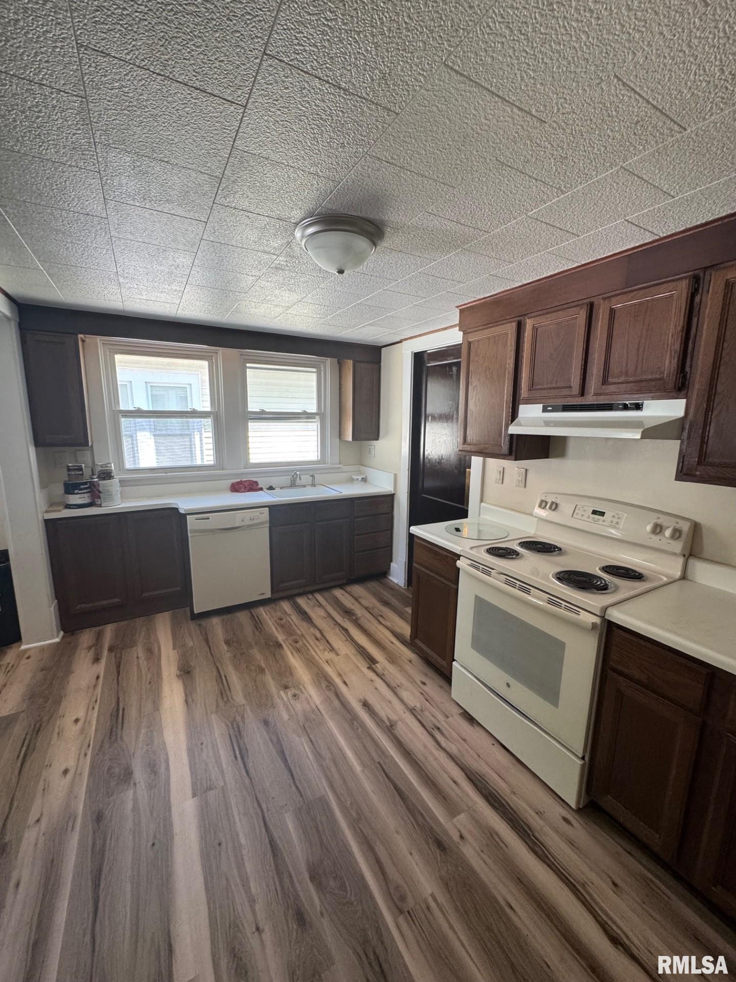 329 South Park Avenue Springfield, IL 62704 - Photo 6 of 19