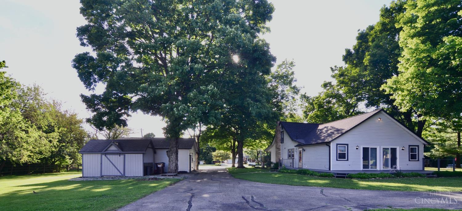 8560 Bunnell Hill Road Springboro, OH 45066 - Photo 9 of 54