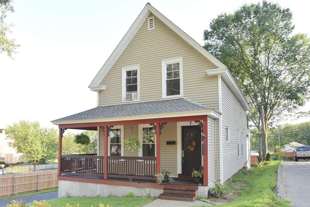 7 Chadwick Street Worcester, MA 01605 - Photo 28 of 30 a view of a house with a yard and plants