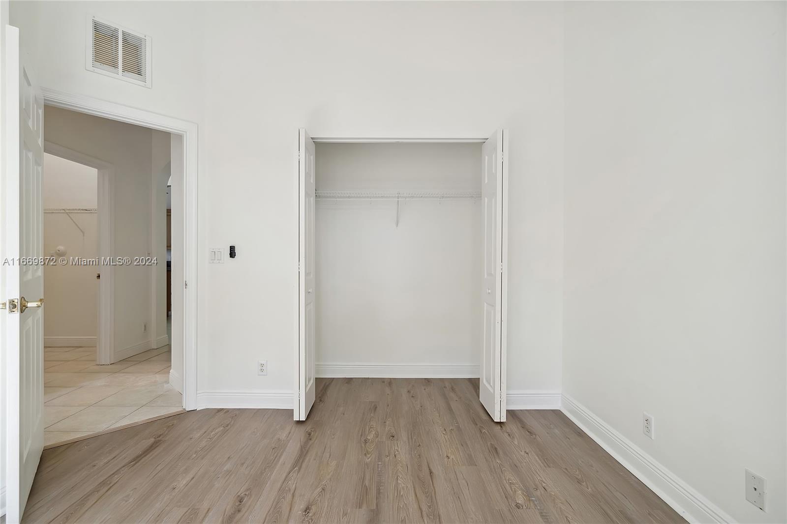 2800 Worcester Road Lake Worth, FL 33462 - Photo 14 of 19 Gallery Image 14