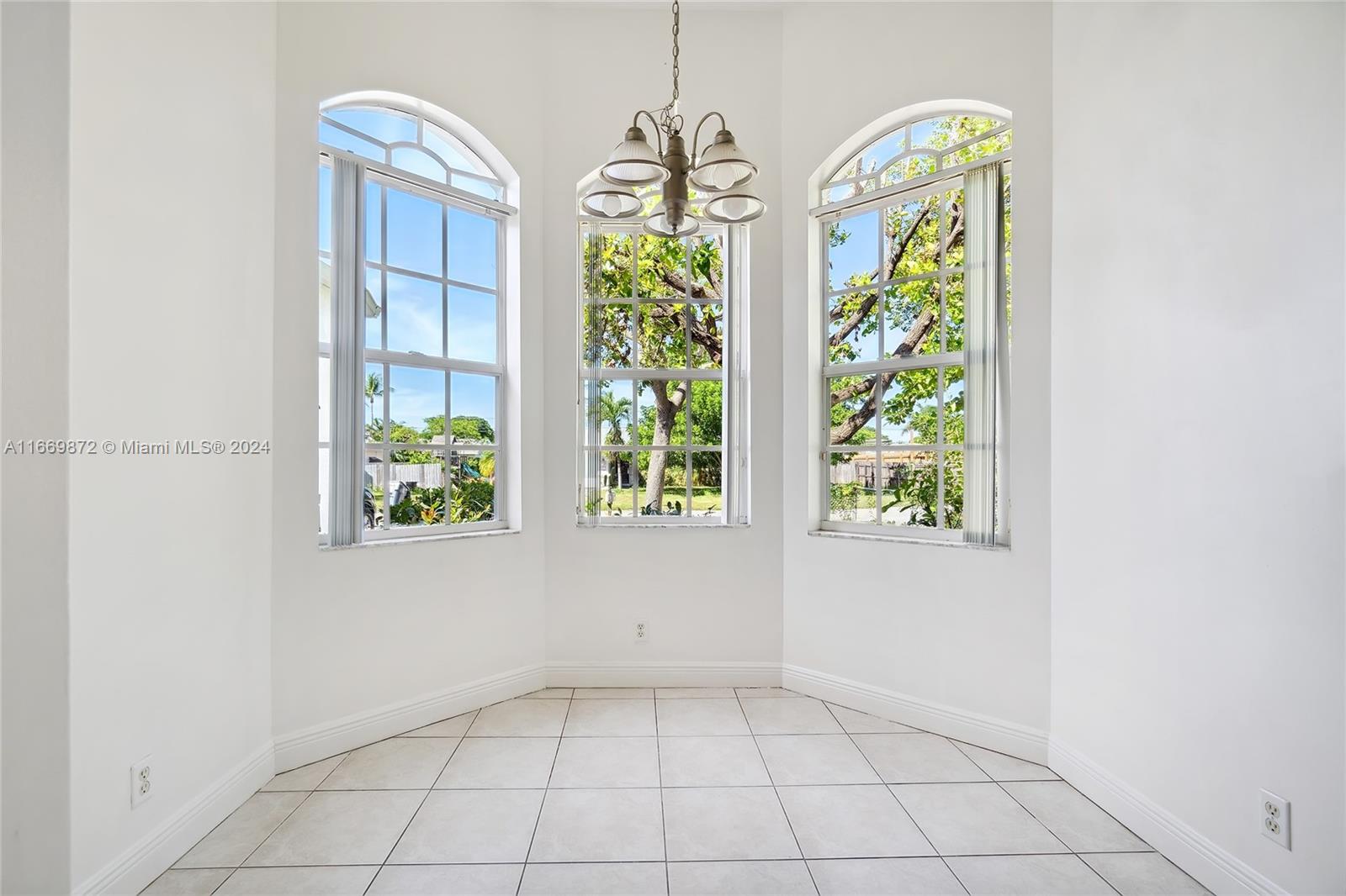 2800 Worcester Road Lake Worth, FL 33462 - Photo 9 of 19 Gallery Image 9
