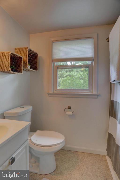 43 South Locust Street Lititz, PA 17543 - Photo 16 of 31