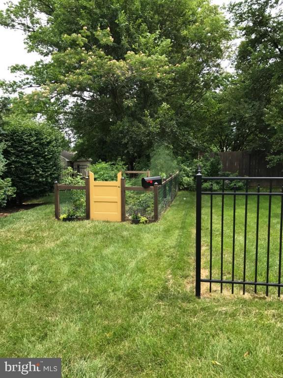 43 South Locust Street Lititz, PA 17543 - Photo 31 of 31
