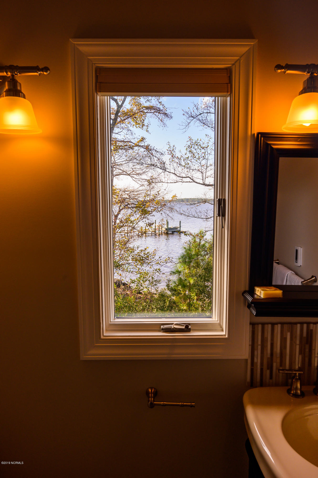 526 Bay Shores Road Merritt, NC 28556 - Photo 25 of 60 Bathroom View