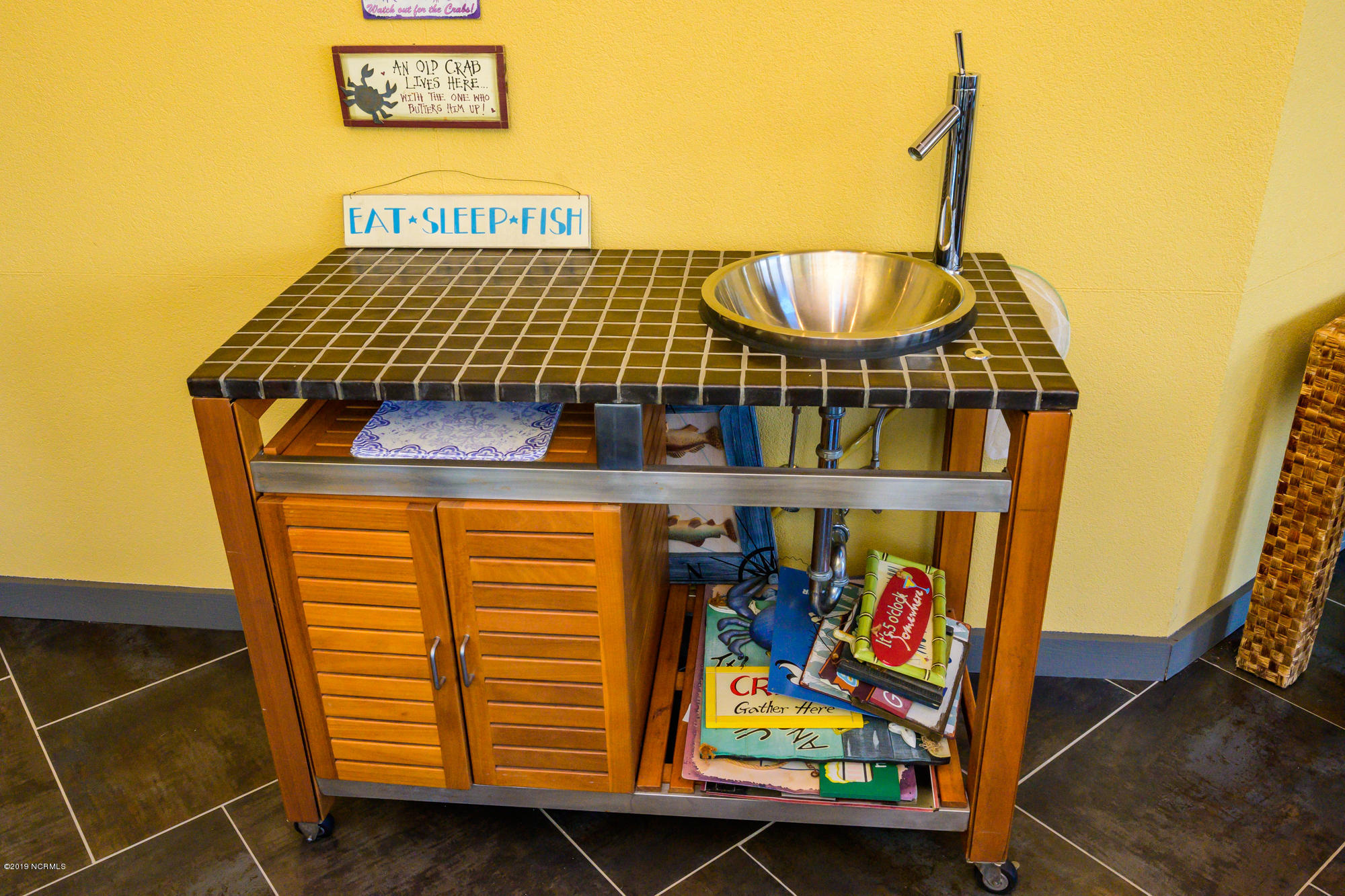 526 Bay Shores Road Merritt, NC 28556 - Photo 39 of 60 Wet Bar In Sunroom