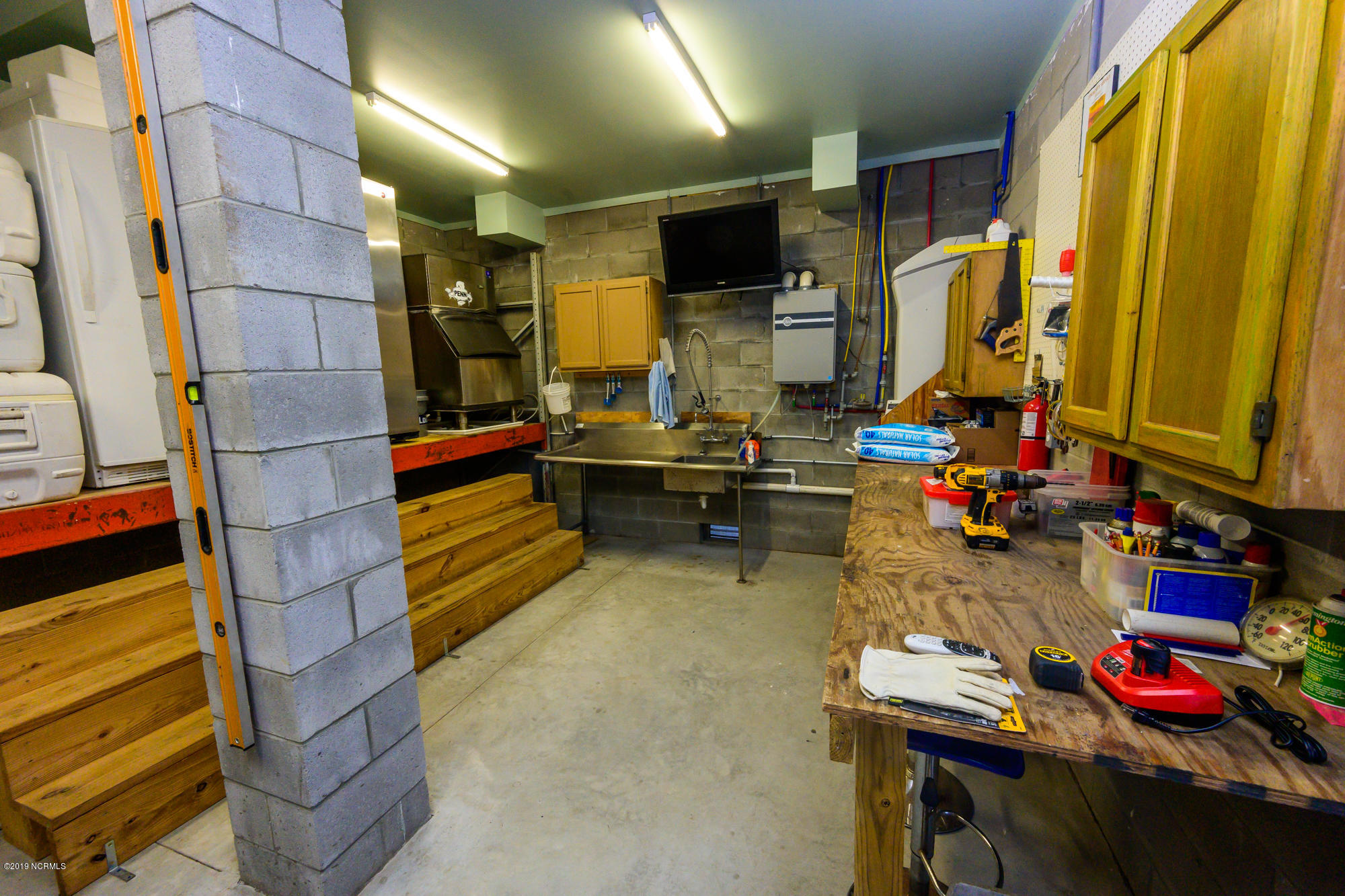526 Bay Shores Road Merritt, NC 28556 - Photo 44 of 60 Workshop Space