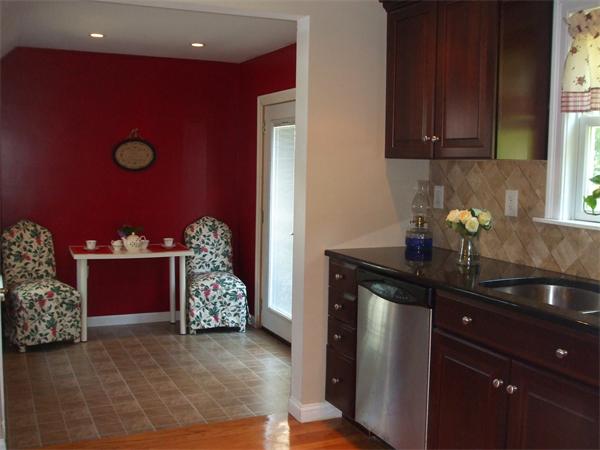 11 Avalon Road Stoneham, MA 02180 - Photo 5 of 21 Gallery Image 5