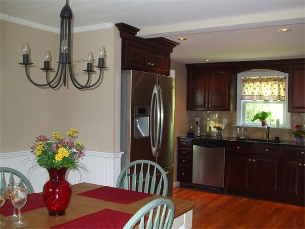 11 Avalon Road Stoneham, MA 02180 - Photo 6 of 21 Gallery Image 6