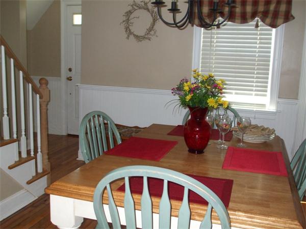 11 Avalon Road Stoneham, MA 02180 - Photo 8 of 21 Gallery Image 8