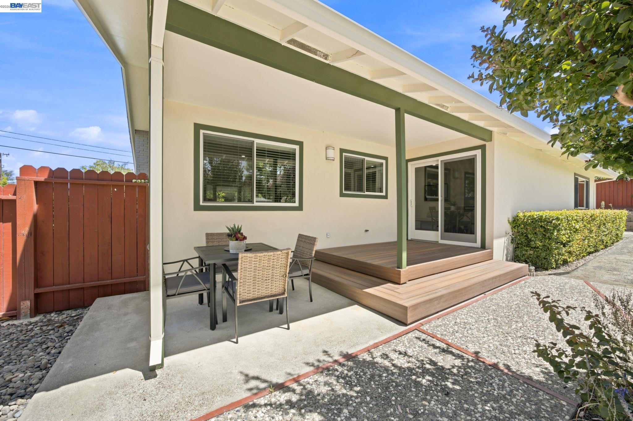 1082 Springfield Drive Walnut Creek, CA 94598 - Photo 34 of 66