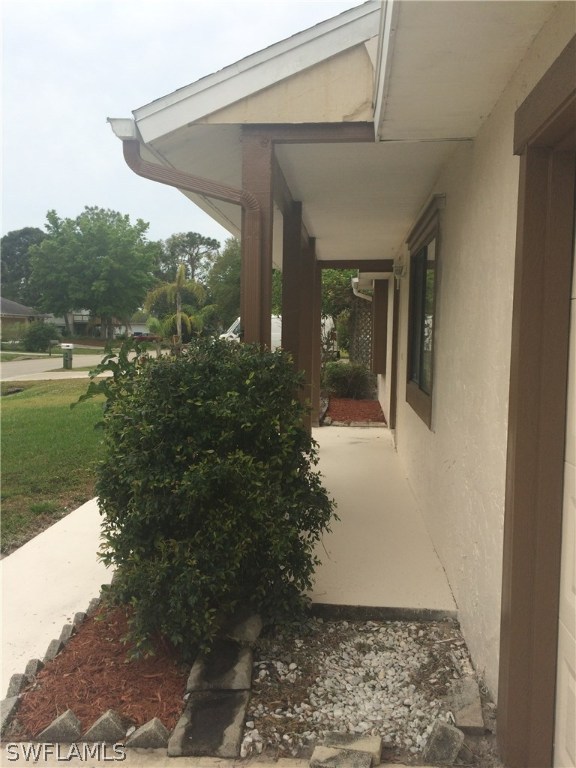 8221 Albatross Road Fort Myers, FL 33967 - Photo 8 of 23 Gallery Image 8
