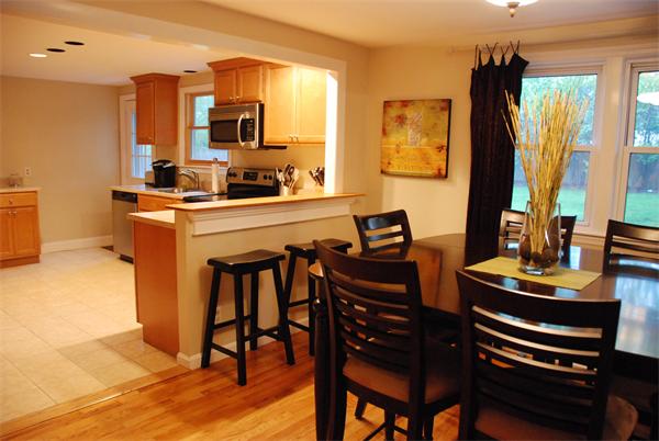 5 Whitfield Road Danvers, MA 01923 - Photo 3 of 13 Gallery Image 3