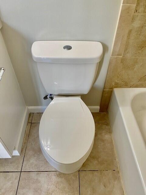 101 Northeast 28th Street Boca Raton, FL 33431 - Photo 22 of 35 Toilet