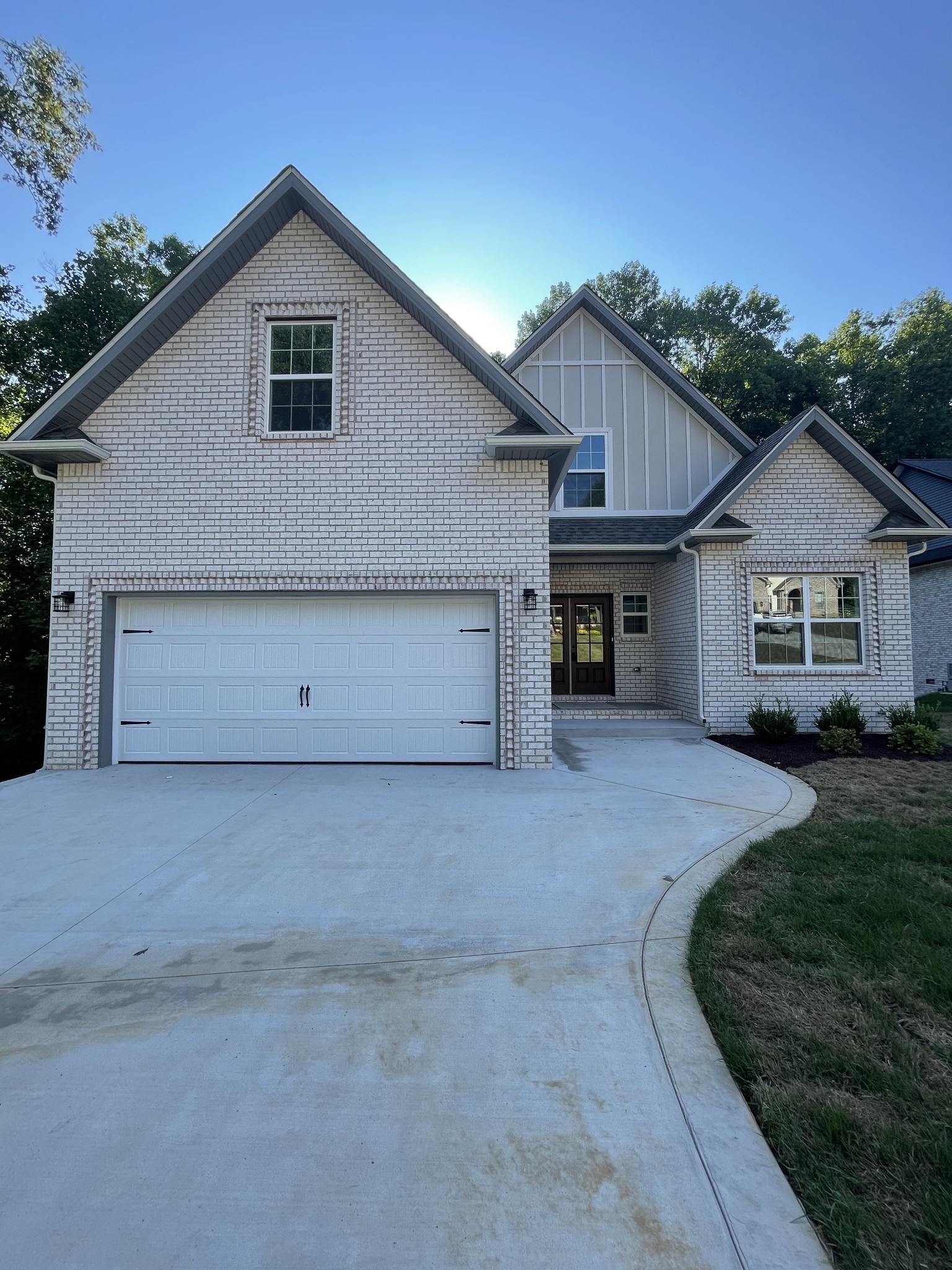 4422 Memory Lane Adams, TN 37010 - Photo 2 of 28 Gallery Image 2