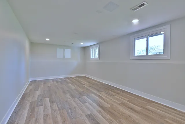 $409,999 | 6938 Meadowbrook Lane, Hanover Park, IL 60133