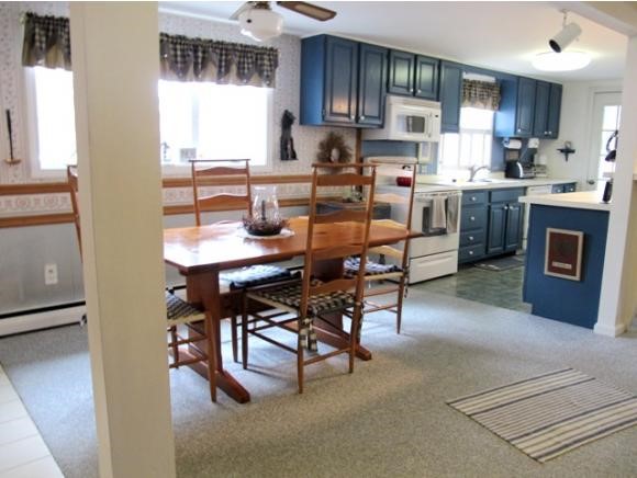 26 Coles Grove Road Derry, NH 03038 - Photo 7 of 24