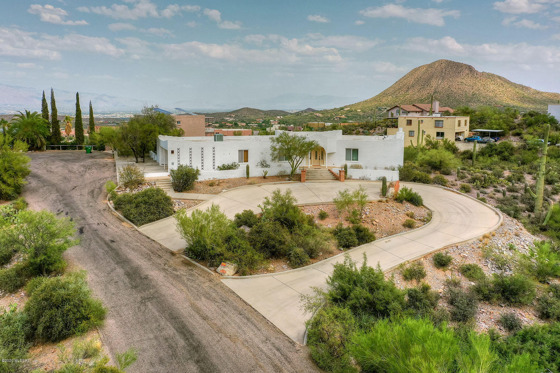 800 North Vía Roma Tucson, AZ 85745 - Photo 21 of 37 Gallery Image 21