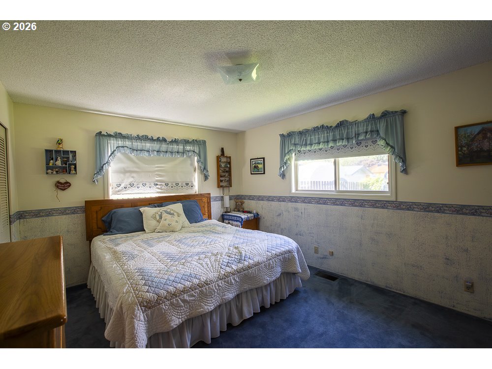 2448 Century Loop La Grande, OR 97850 - Photo 13 of 28