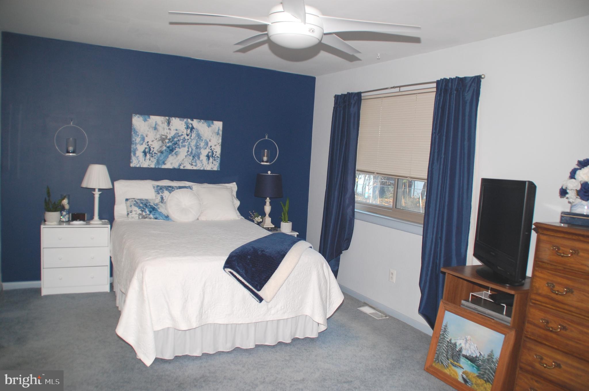 12 Centennial Road Telford, PA 18969 - Photo 16 of 35 The comfortable Primary Bedroom...