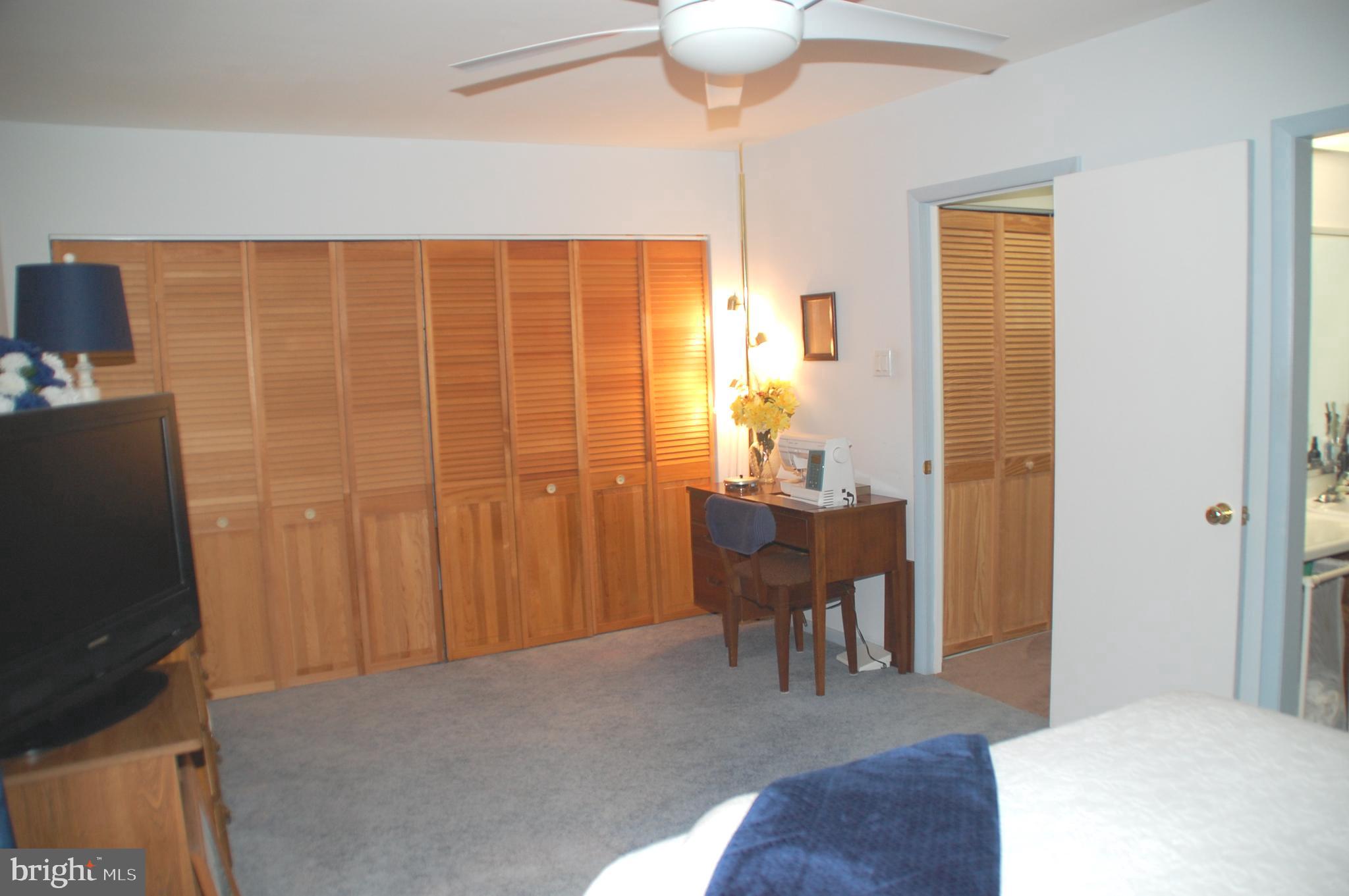 12 Centennial Road Telford, PA 18969 - Photo 18 of 35 ceiling fan...