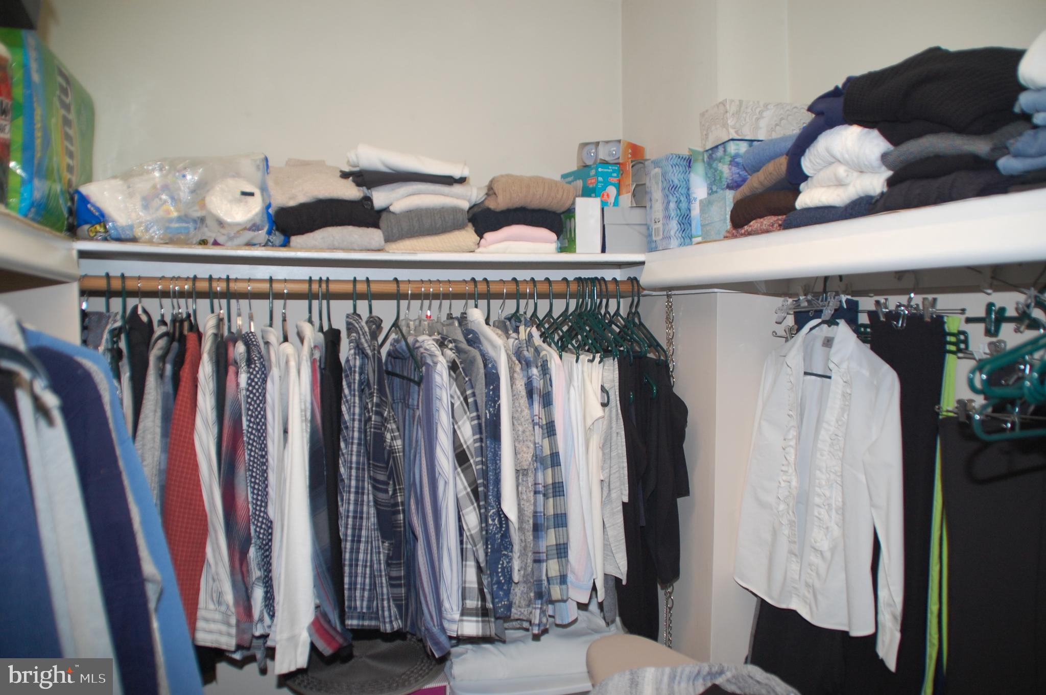 12 Centennial Road Telford, PA 18969 - Photo 27 of 35 Walk-in closet or Office (6' x 6')!