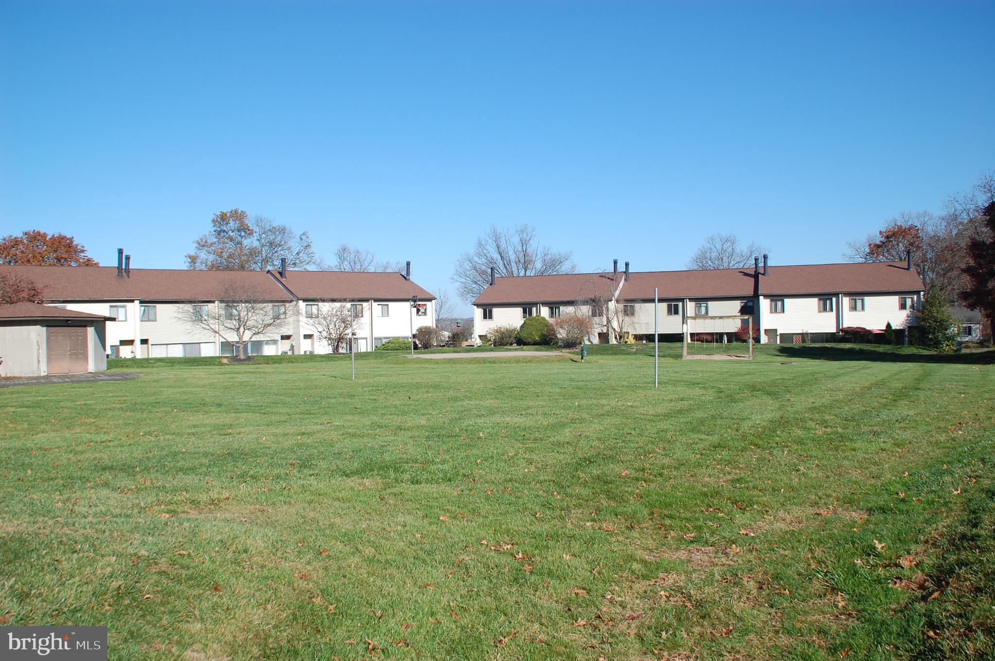 12 Centennial Road Telford, PA 18969 - Photo 29 of 35 Nice view of the courtyard from the Solarium.
