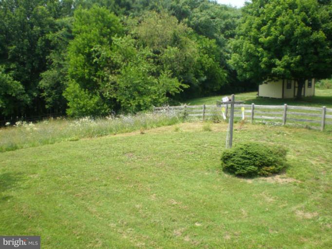13216 Penn Shop Road Mount Airy, MD 21771 - Photo 14 of 17 Exterior (Rear)