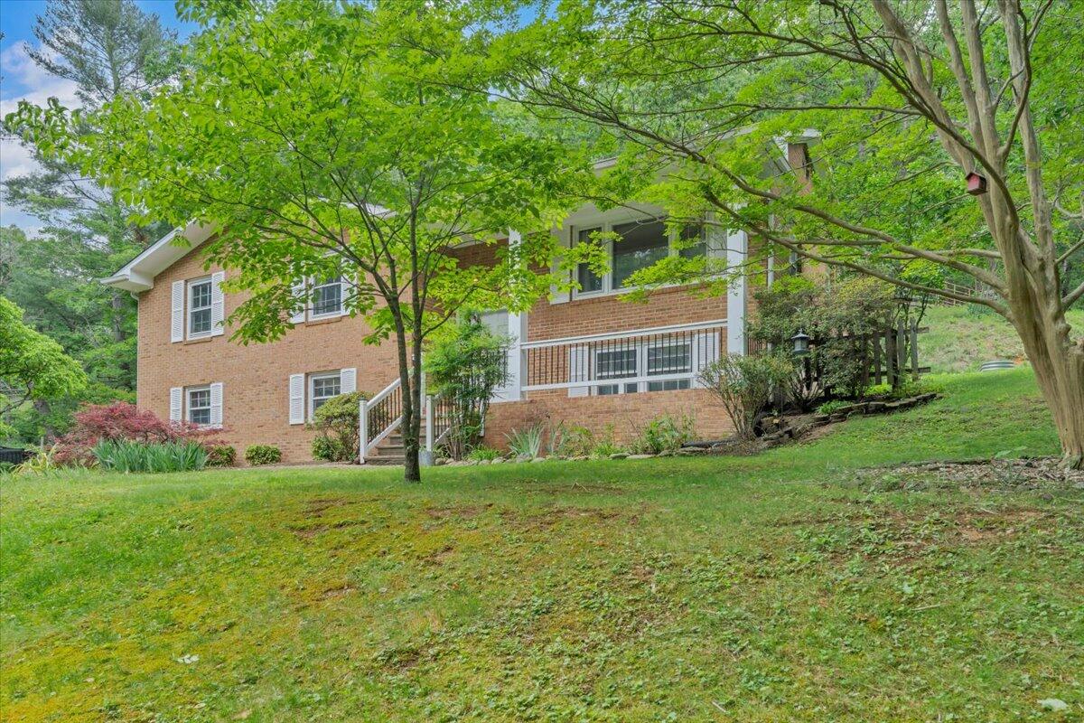 811 Arcadia Road Buchanan, VA 24066 - Photo 42 of 43 42-MIB08841