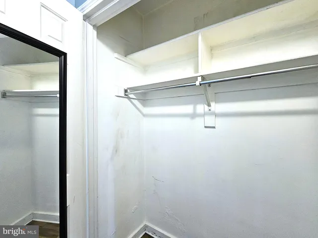 $2,100 | 4306 North Pershing Drive, Unit 43061, Arlington, VA 22203