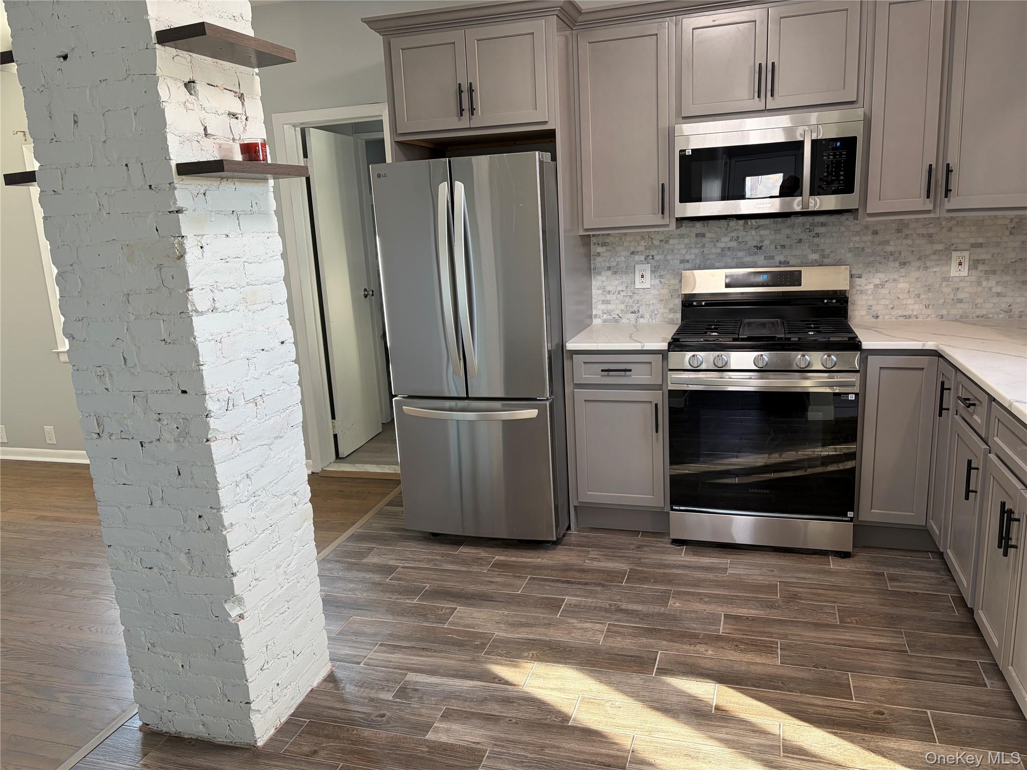 61 Ridgewood Avenue, Unit 2 Yonkers, NY 10704 - Photo 2 of 6