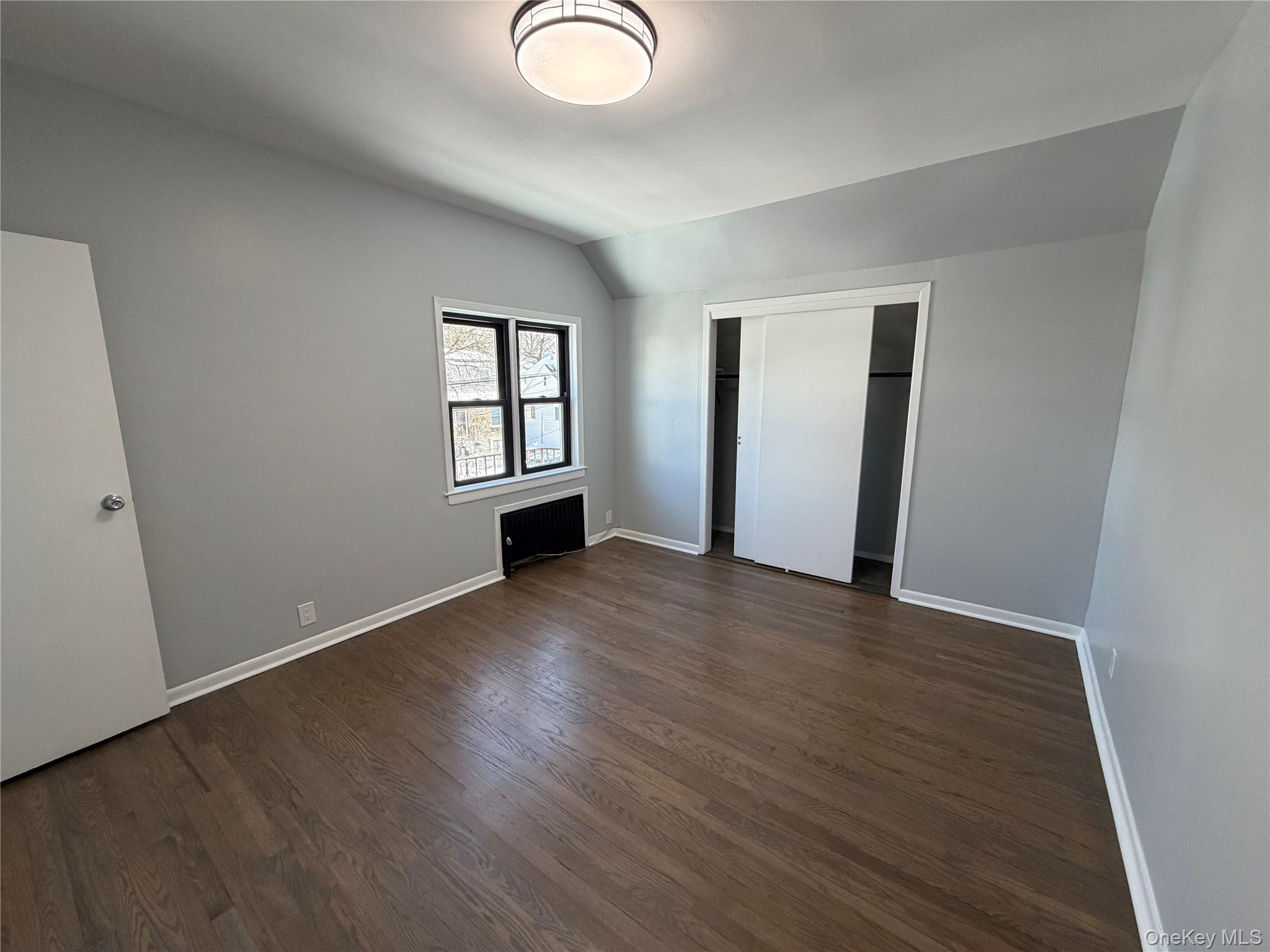 61 Ridgewood Avenue, Unit 2 Yonkers, NY 10704 - Photo 5 of 6