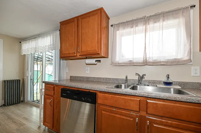 $499,900 | 1 Thompson Road, Nashua, NH 03060