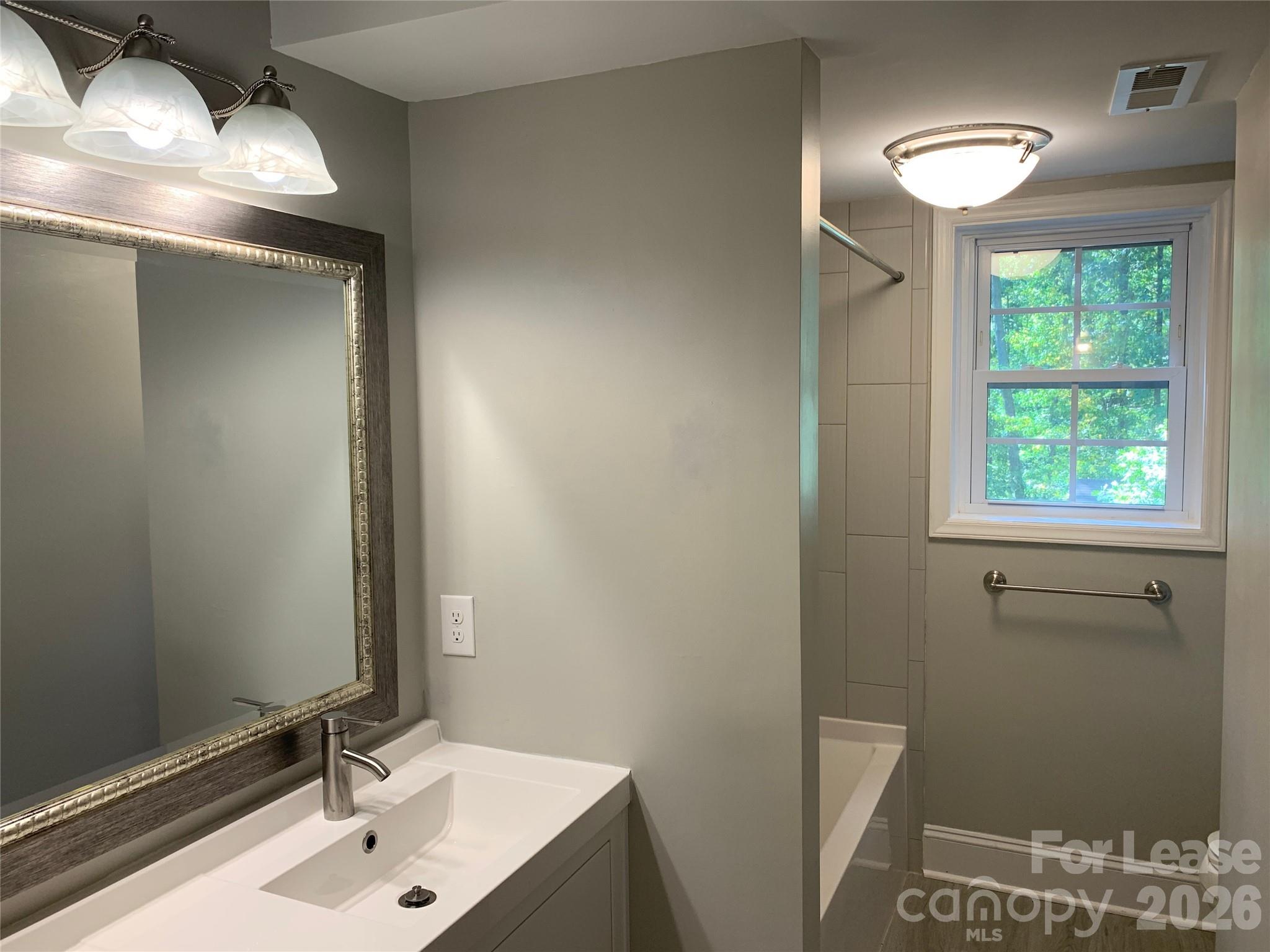 1114 Glenshannon Road Matthews, NC 28105 - Photo 21 of 35