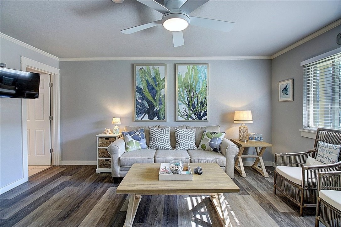 622 Beach Access Road, Unit 129 Port Aransas, TX 78373 - Photo 6 of 40
