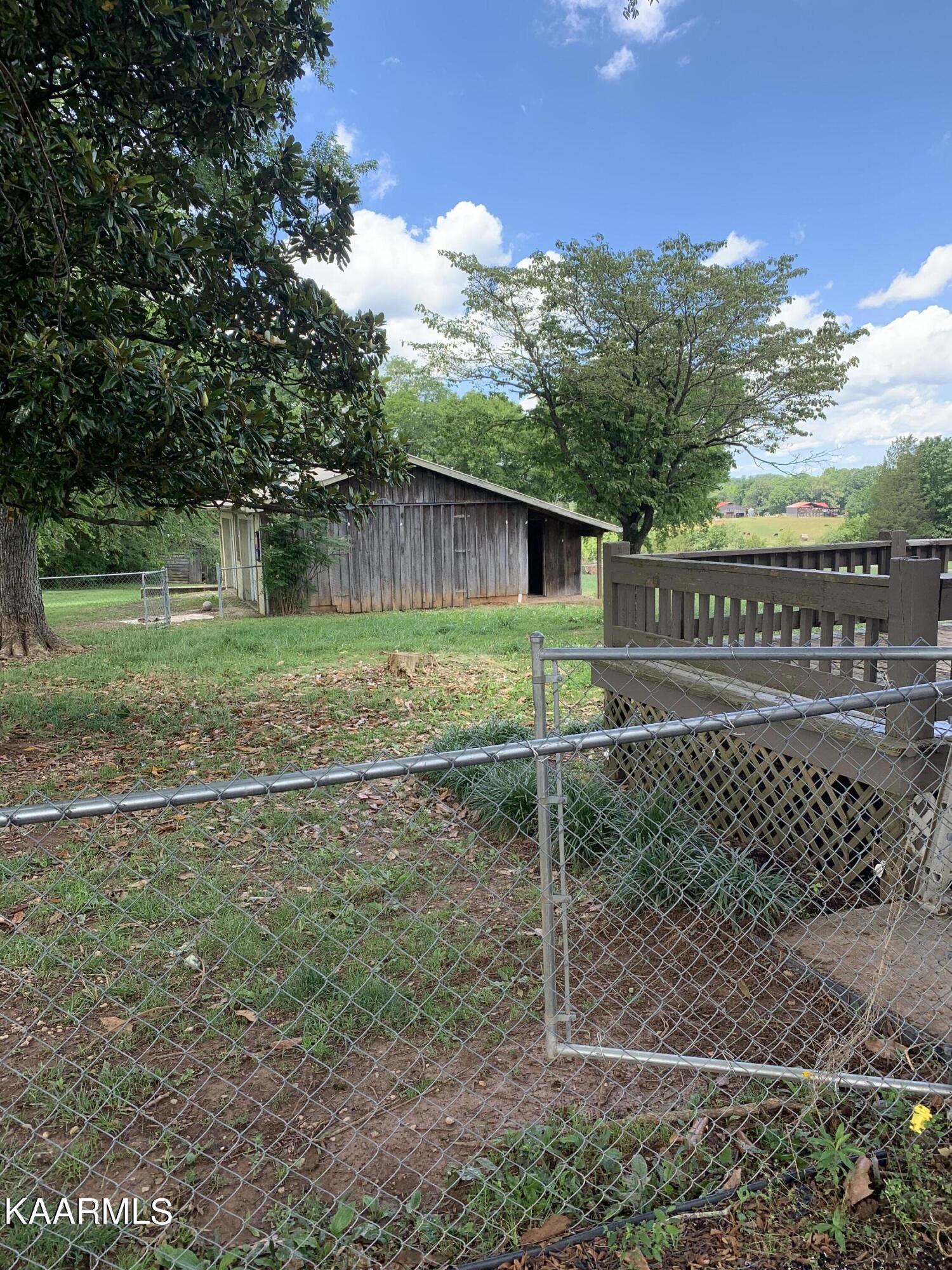 679 Oak Grove Road Madisonville, TN 37354 - Photo 20 of 27 2 car garage/work shop